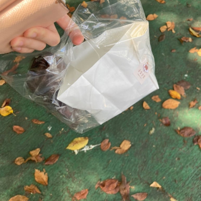 금빛카페 이미지