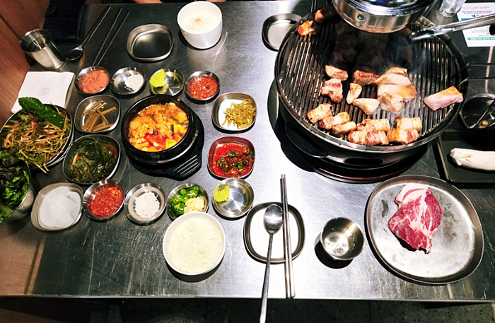 먹자식당 이미지