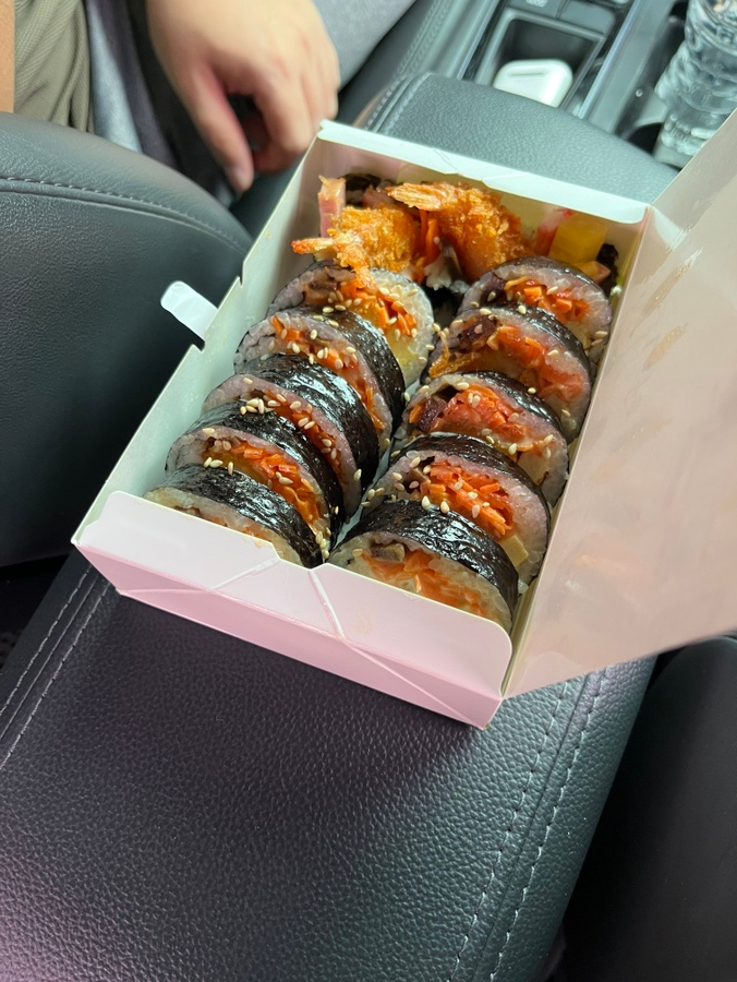 쏭김밥 이미지