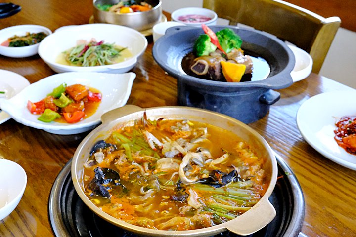 전주비빔밥낙지볶음 이미지