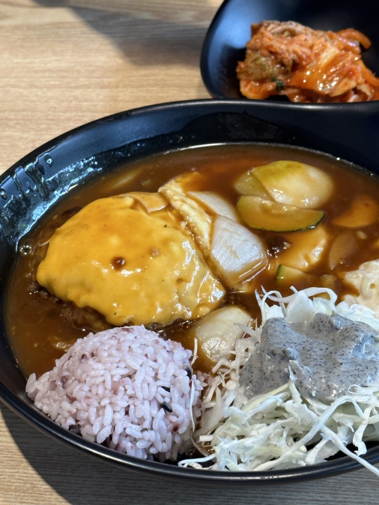아저씨 수제 함박 이미지