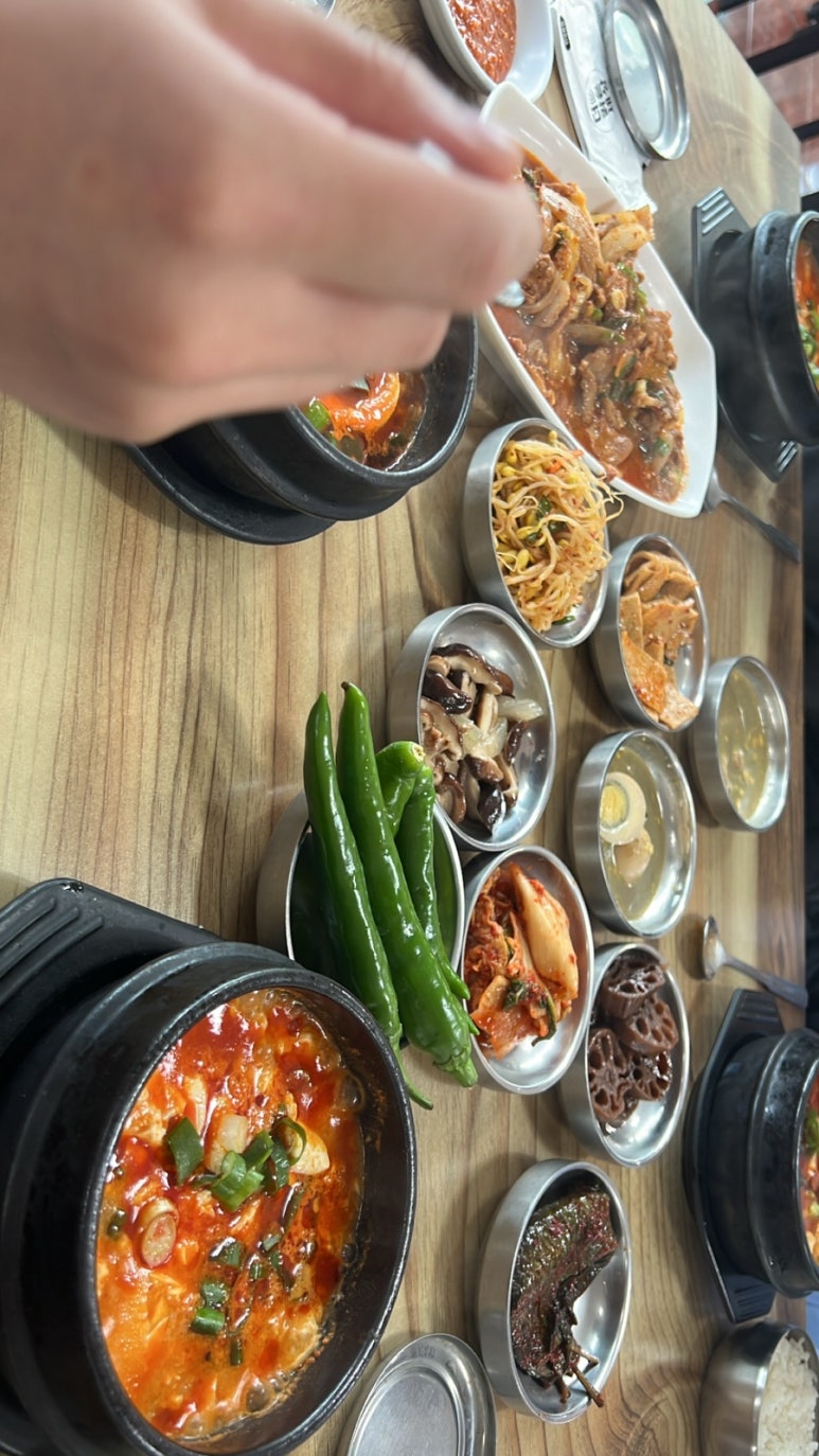 청룡집밥식당 이미지