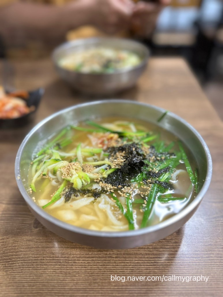 동호손칼국수 이미지