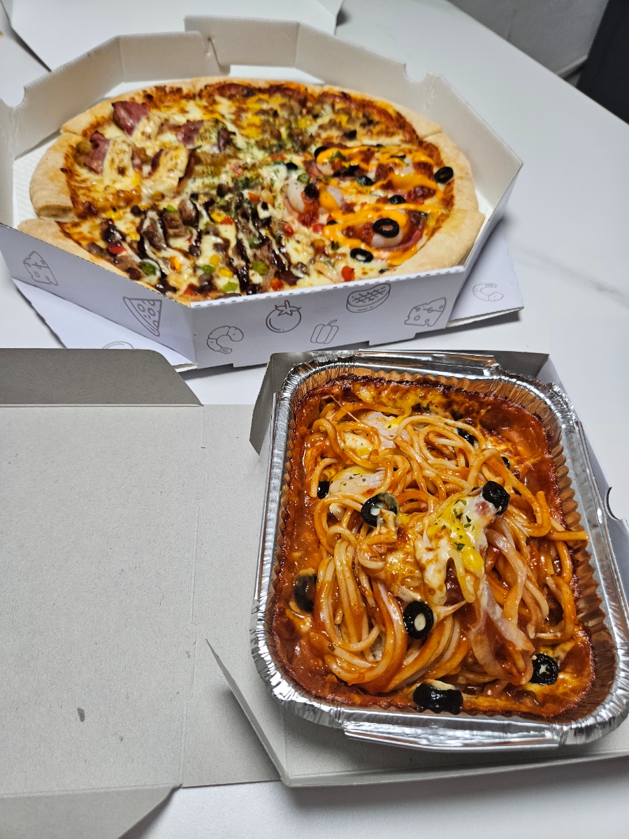 빵위에치즈 이미지