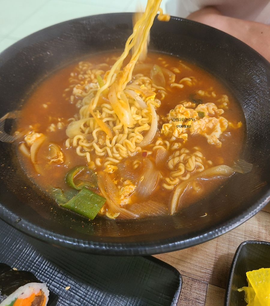 이명품김밥 이미지
