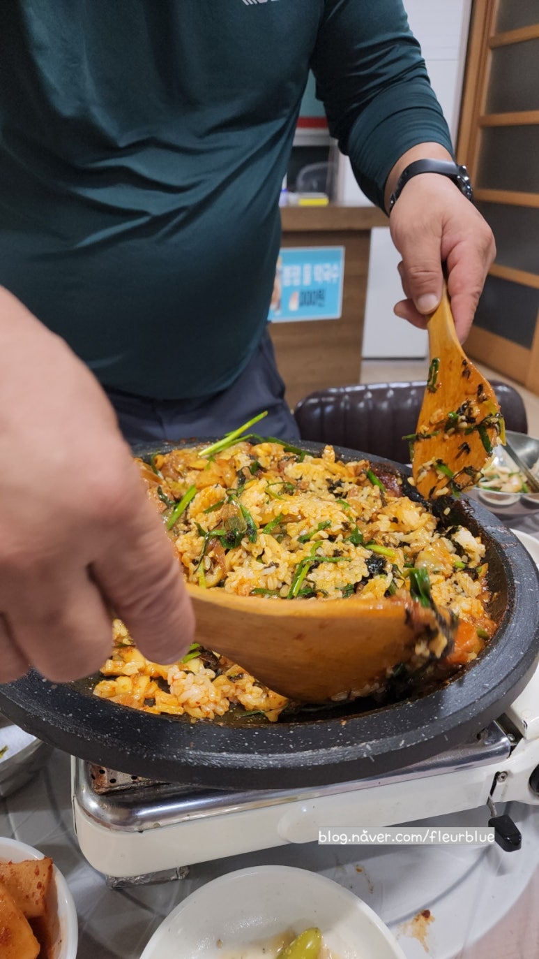앞산옻닭앞산생오리마을 이미지