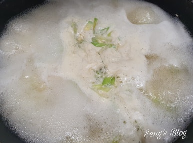 연두 수제비 이미지