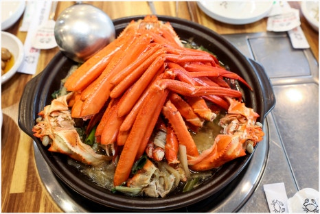 만천홍게탕 이미지