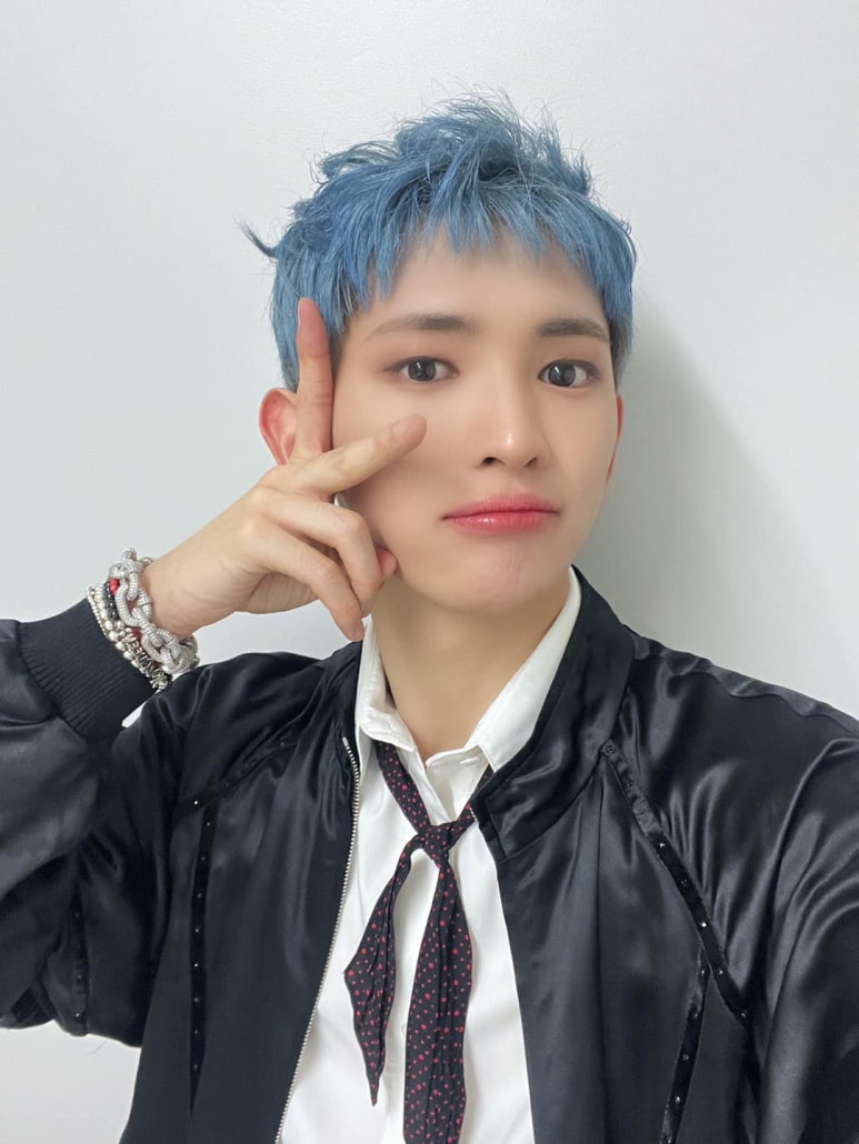 MC (엠씨) 이미지