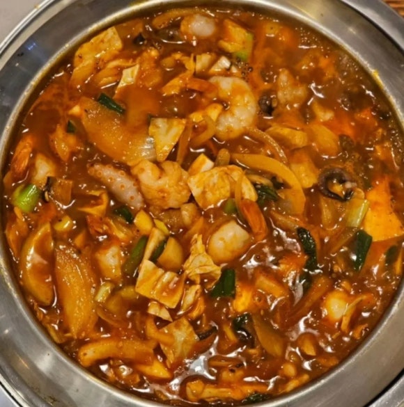 신난 낙지닭 이미지