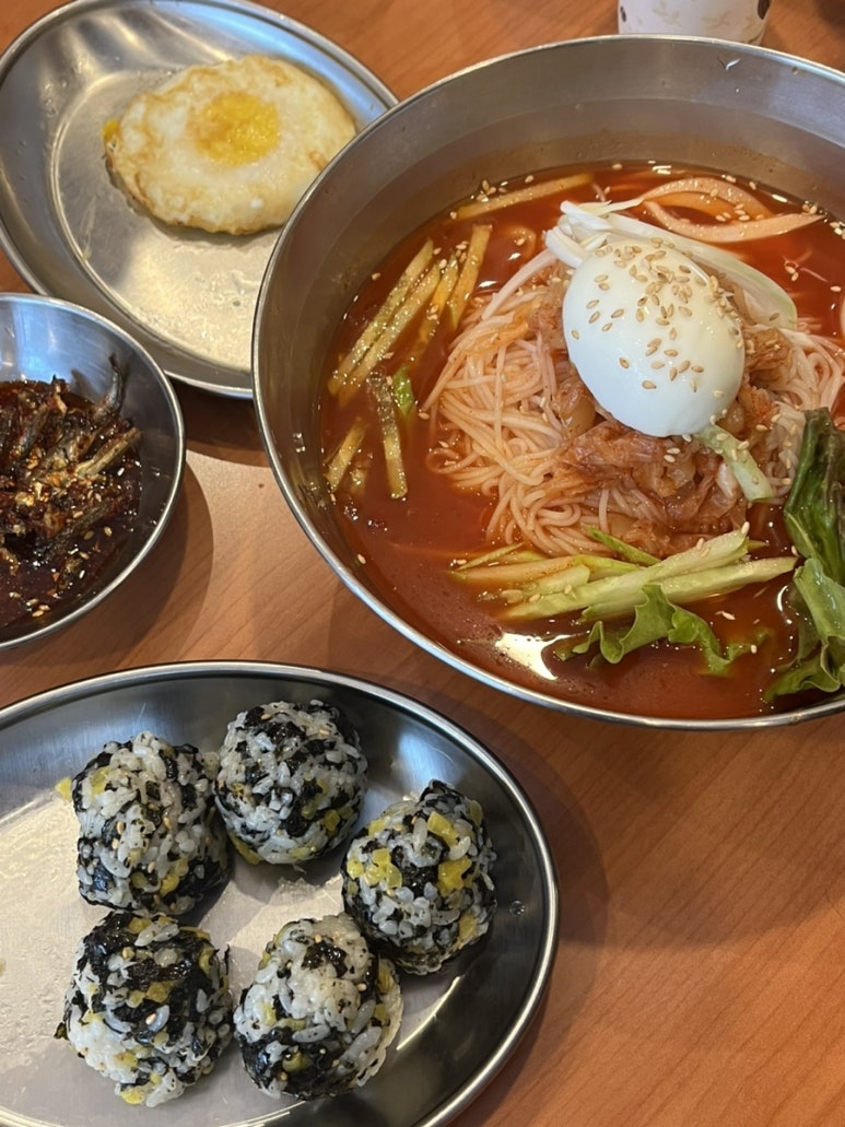 엄마밥집솥뚜껑 이미지