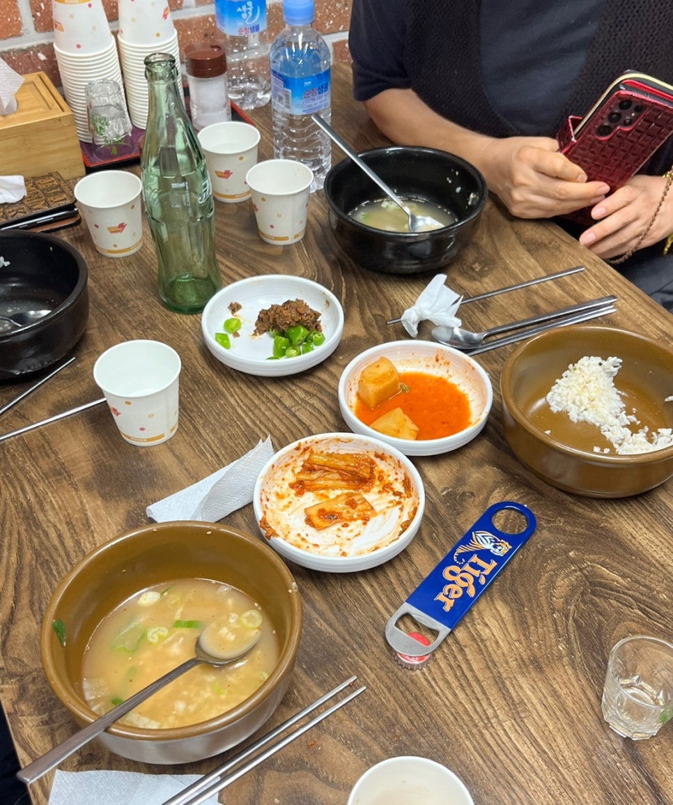 나주곰탕 기와집 이미지