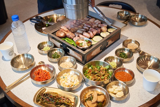 제주중문흑돼지초풍 이미지