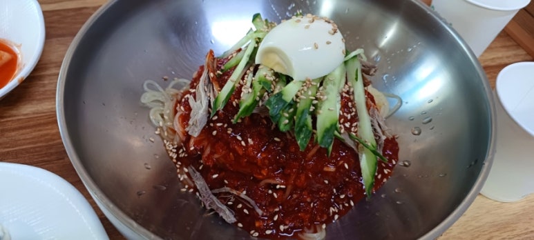 승리가야밀면 이미지