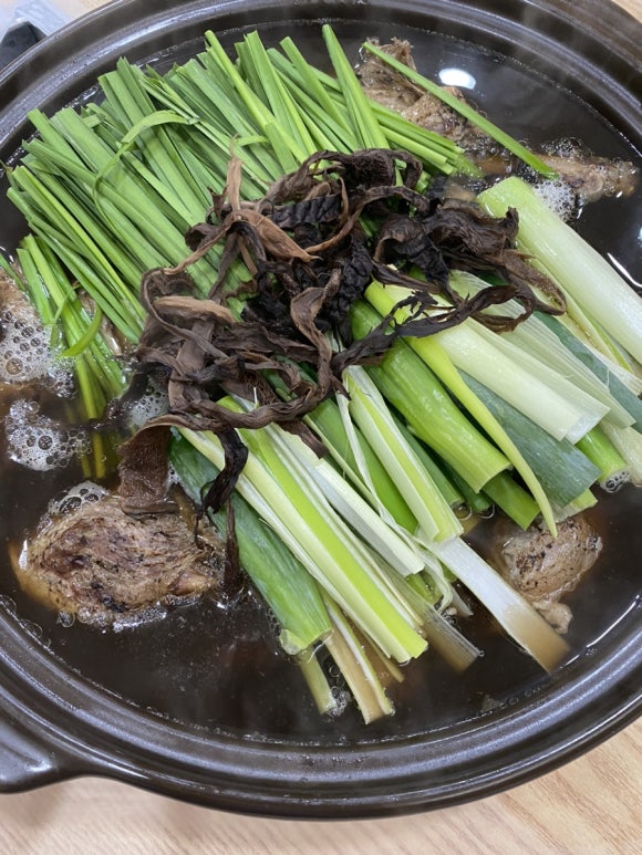 참일능이버섯백숙 이미지