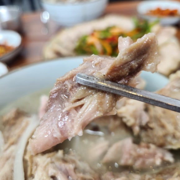 제주접작뼈국 이미지