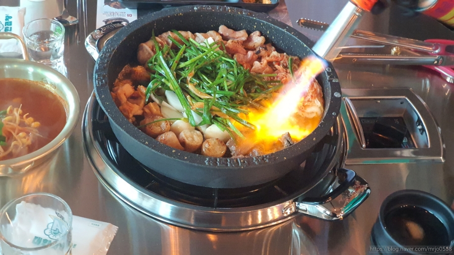 불꽃곱창 이미지