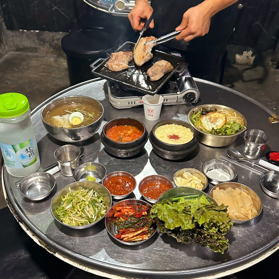 뻥쟁이네 이미지