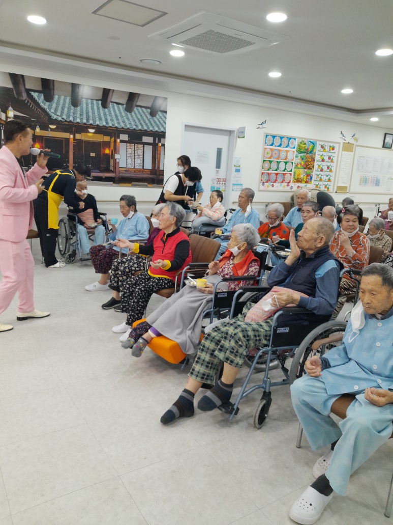 엠허브 행복요양원 이미지