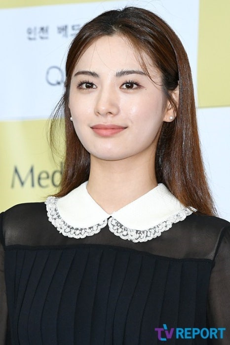 나나브로우 이미지