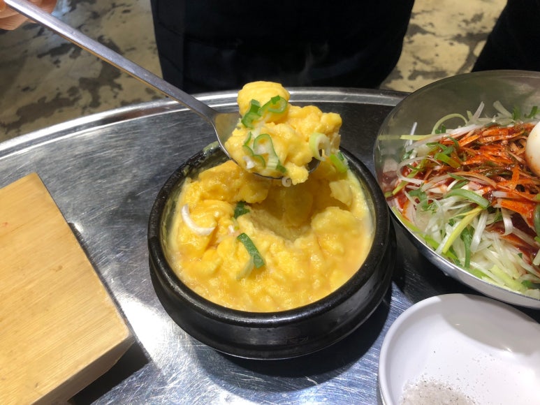 섬돼지 이미지