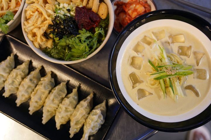 깡우동 이미지