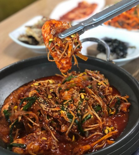 복어칼국수 이미지
