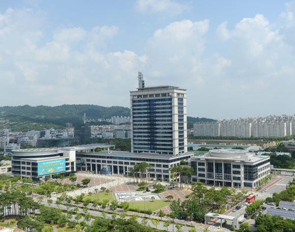 신동아타이어 이미지
