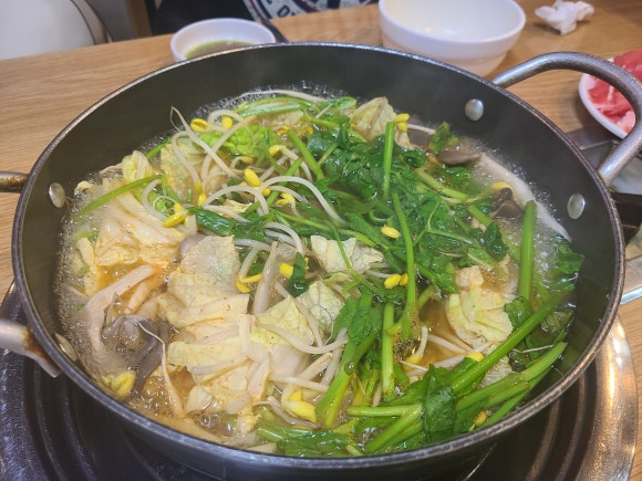 샤브샤브.칼국수 이미지