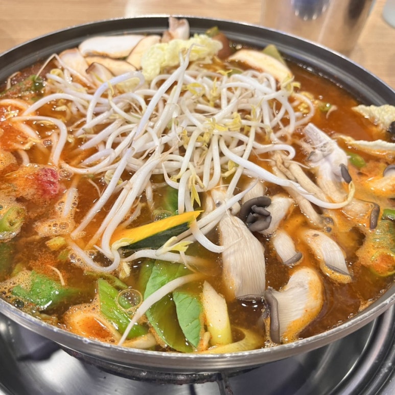 읍성해물칼국수 이미지