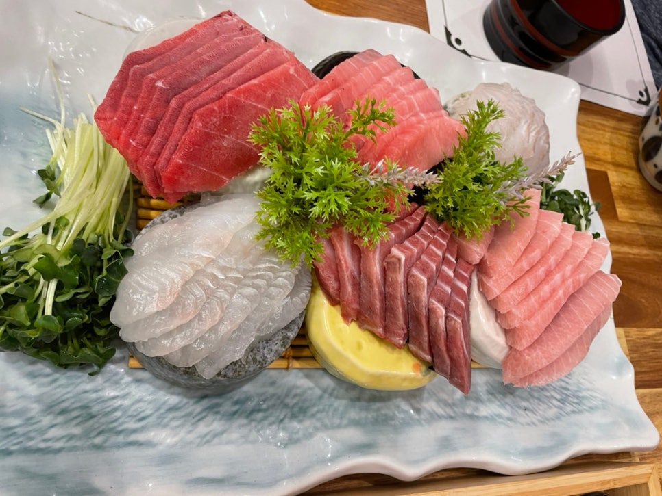 참치마을 삼합 이미지