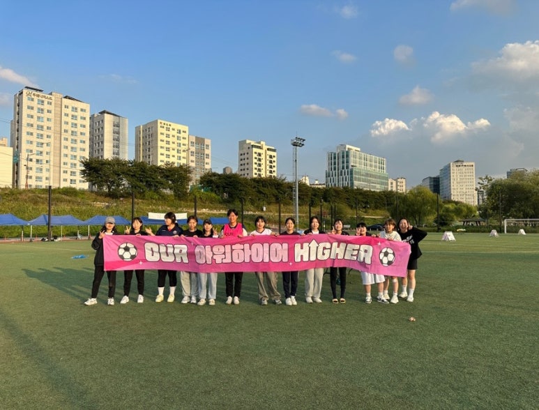 아워스토리 이미지
