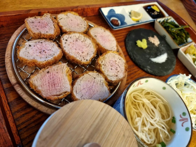 카츠업 이미지