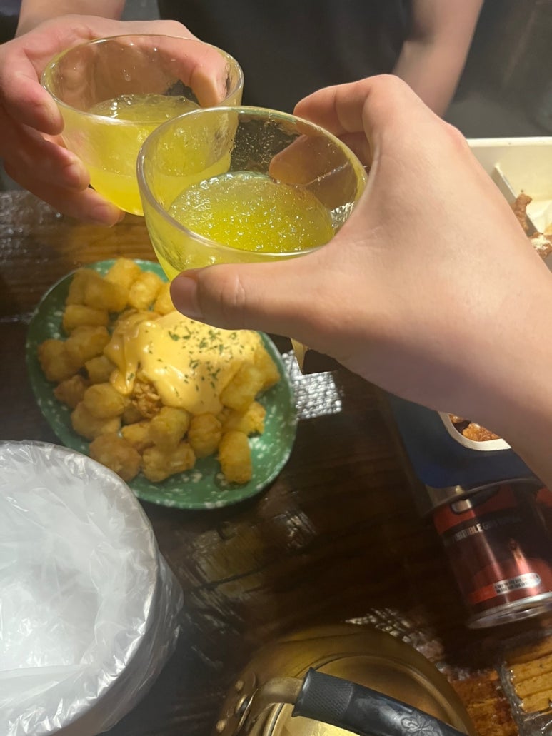 닭발이랑꼬치랑 이미지