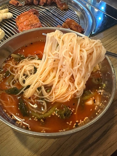 춘천원조참숯닭갈비 이미지