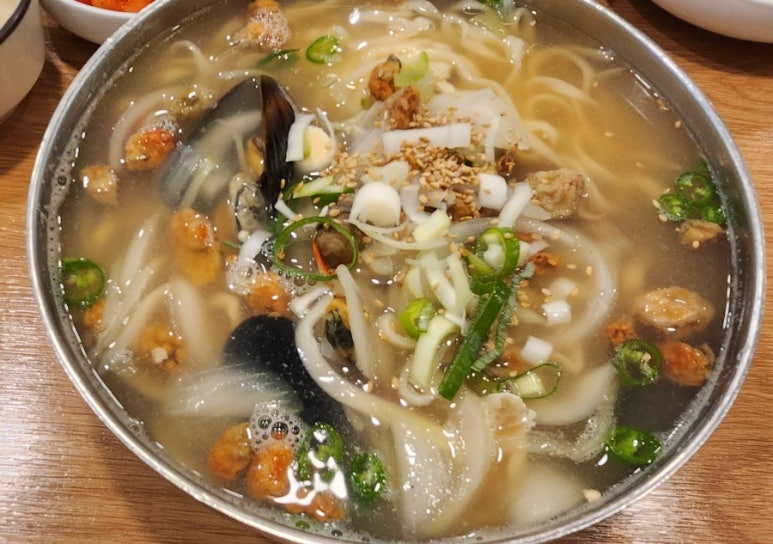 다원보쌈칼국수 이미지