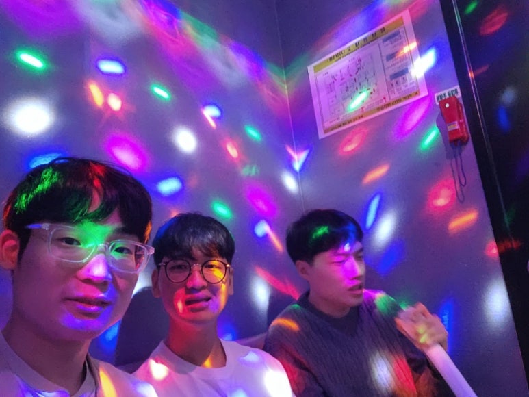 명동노래연습장 이미지