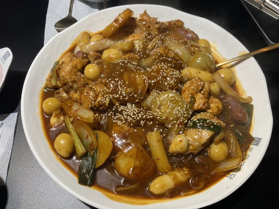 황궁찜닭 이미지