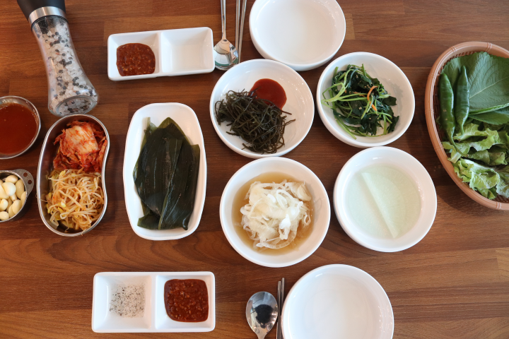 더킹룸바베큐 이미지