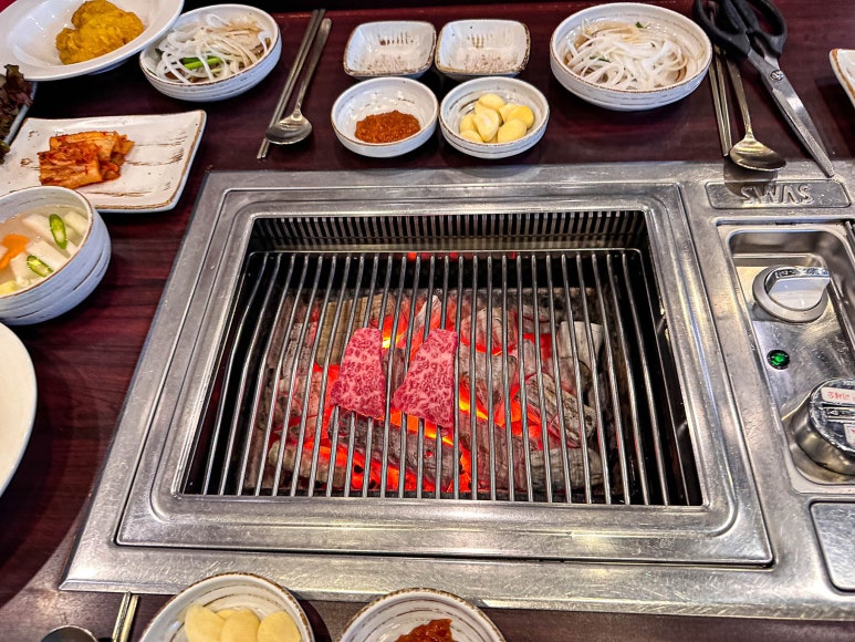 한우생각정육 이미지