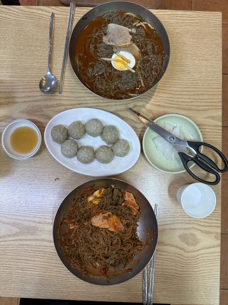 전통밀면 이미지