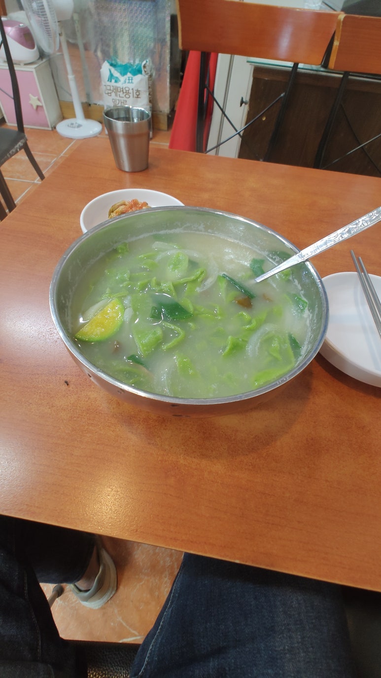 평촌손칼국수 이미지