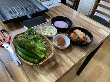 참고기 식육식당 이미지