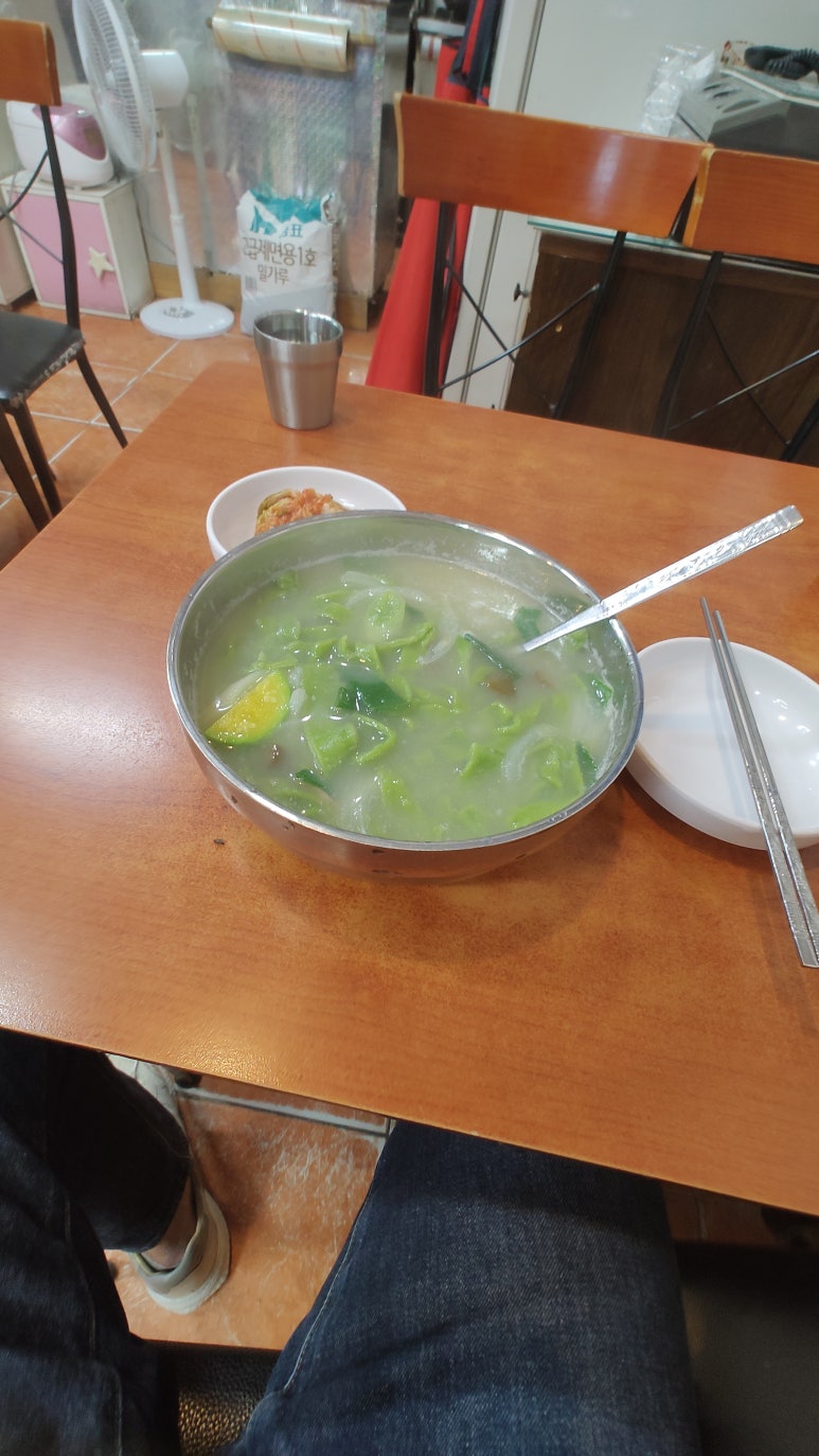 평촌손칼국수 이미지