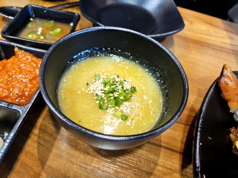행님족발 이미지