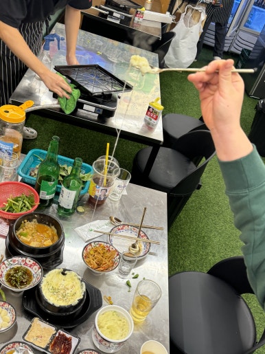 친절한 남사장 이미지
