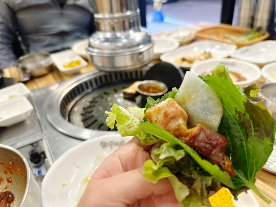 암돼지싸롱무전점 이미지