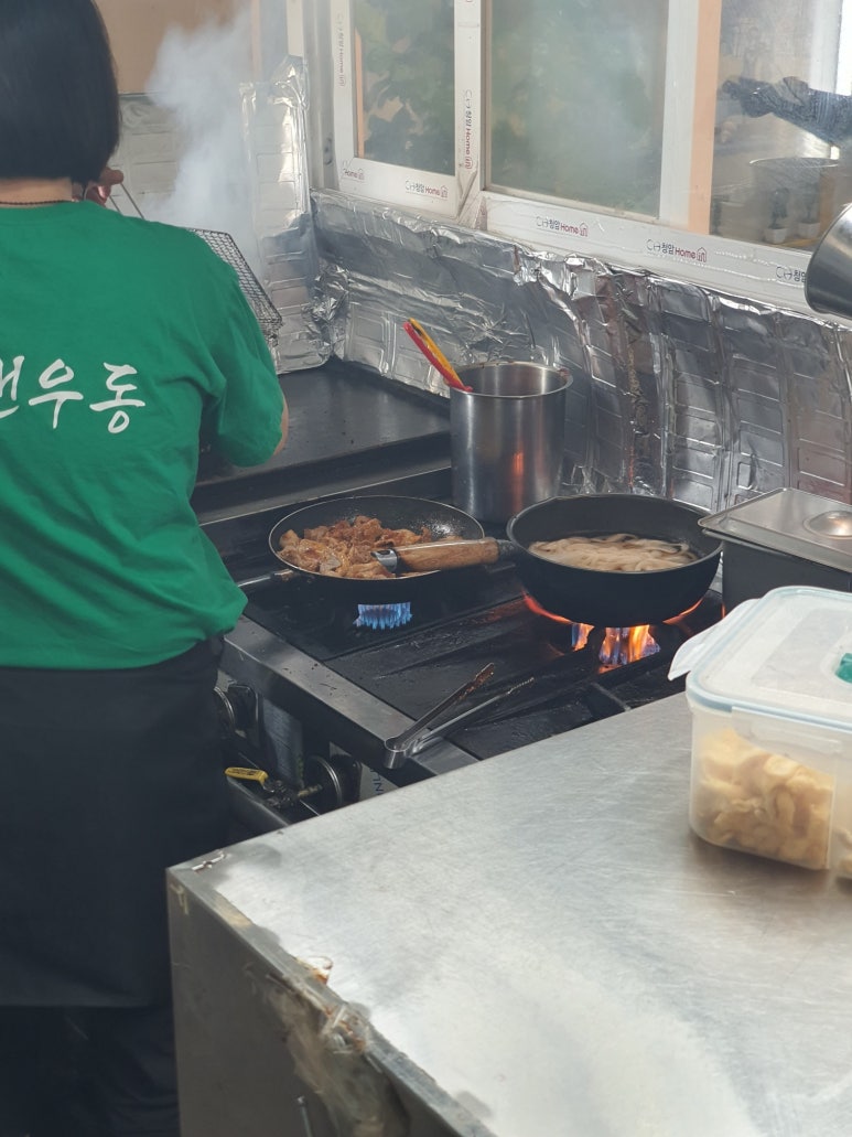 석쇠앤우동 이미지