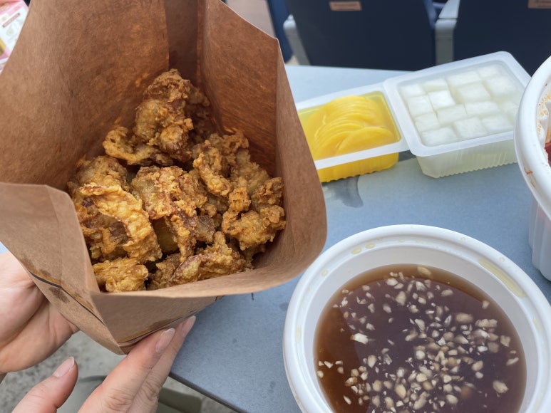 노랑통닭마산야구장점 이미지