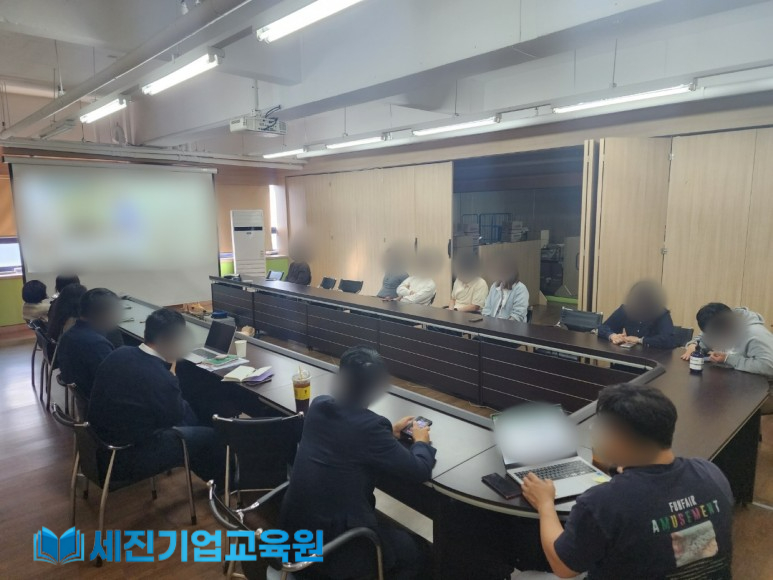(주)인이스홀딩스 이미지